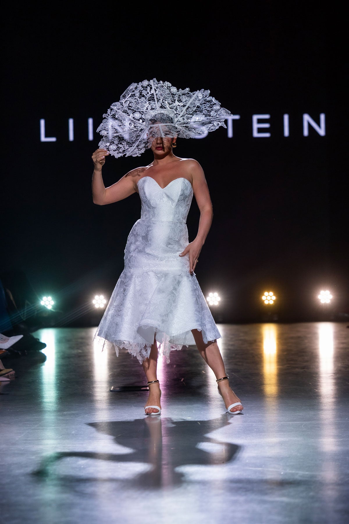 White Fleur Sauvage Hat