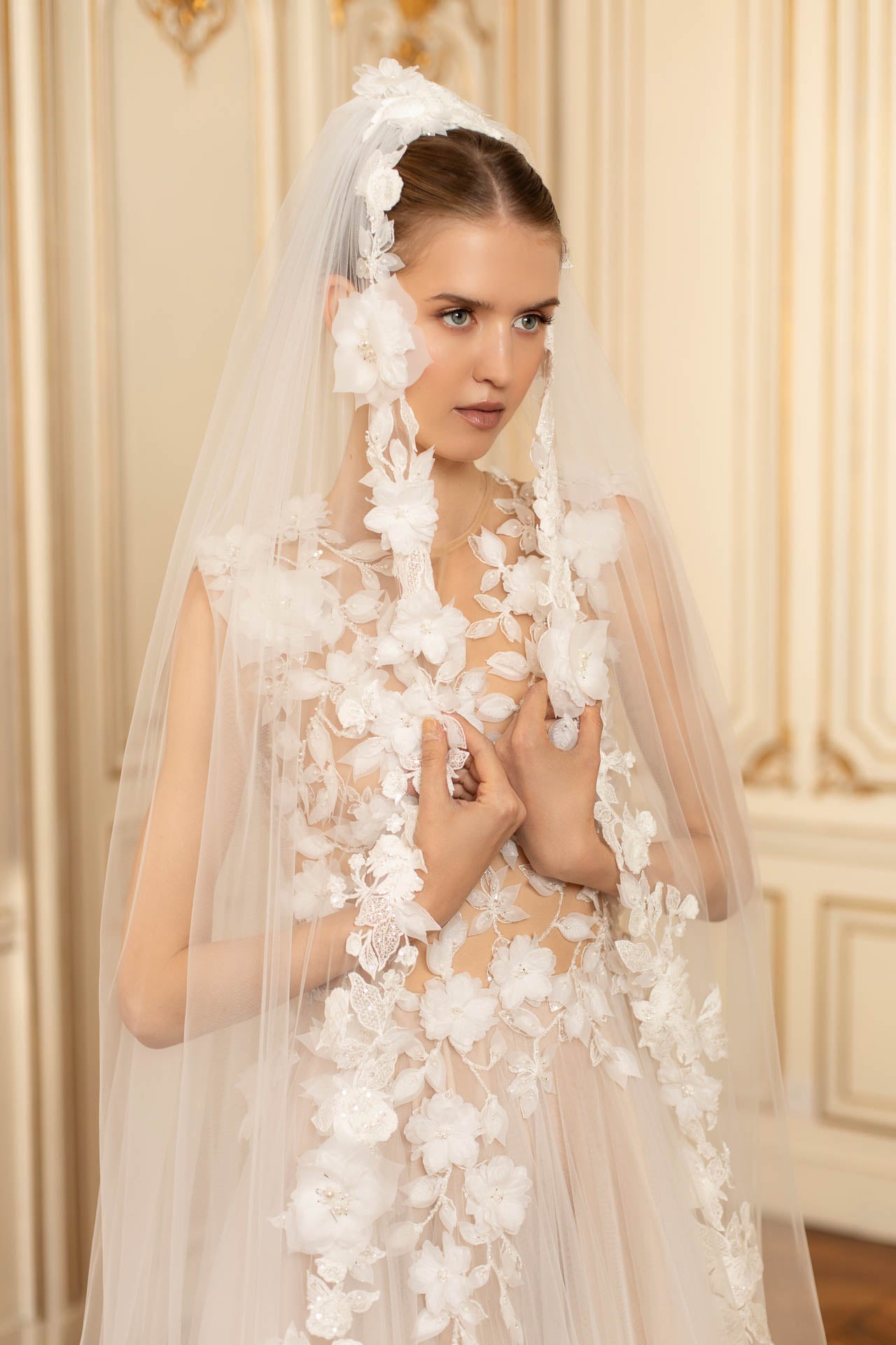 Blooming Grace Veil
