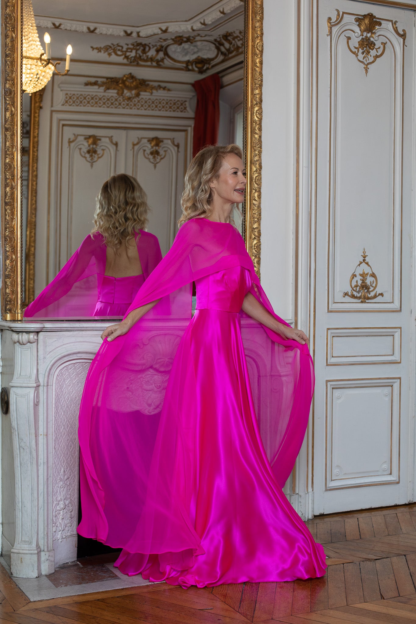 Héloïse Pink Cape
